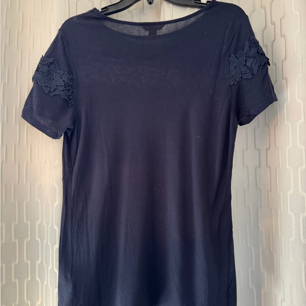 Navy Blue Lace Trim Top- Size L - Picture 4 of 8